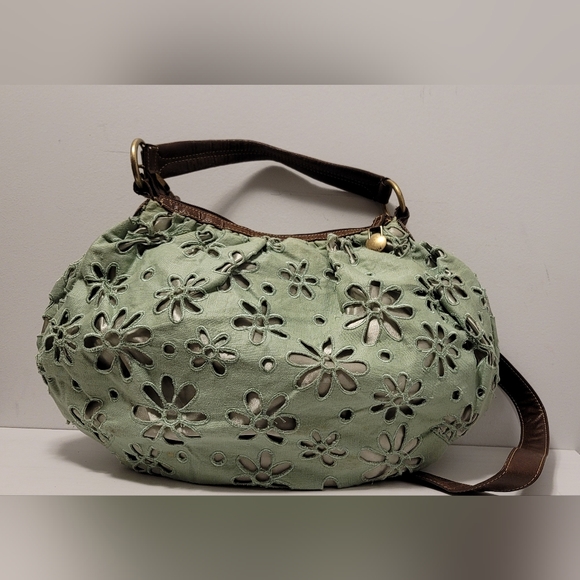 VINTAGE Kenzie Green and Metalic Flower Pattern Hobo Crossbody Bag /Shoulder Bag - Picture 3 of 15